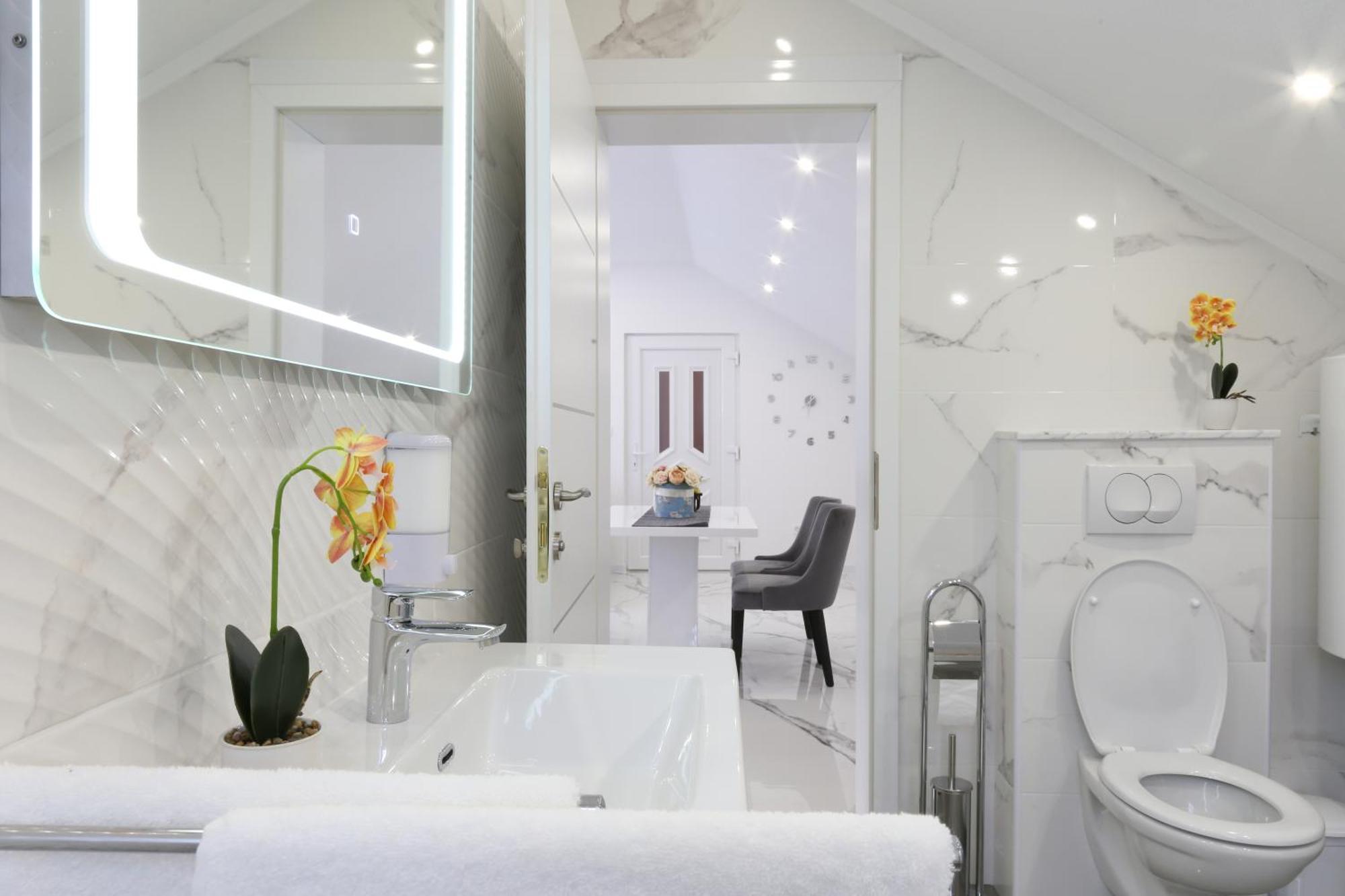 Luxury Apartment Megy Otočac Екстериор снимка
